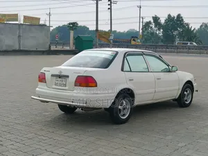 Toyota Corolla Sedan Automatic 1996 Beige