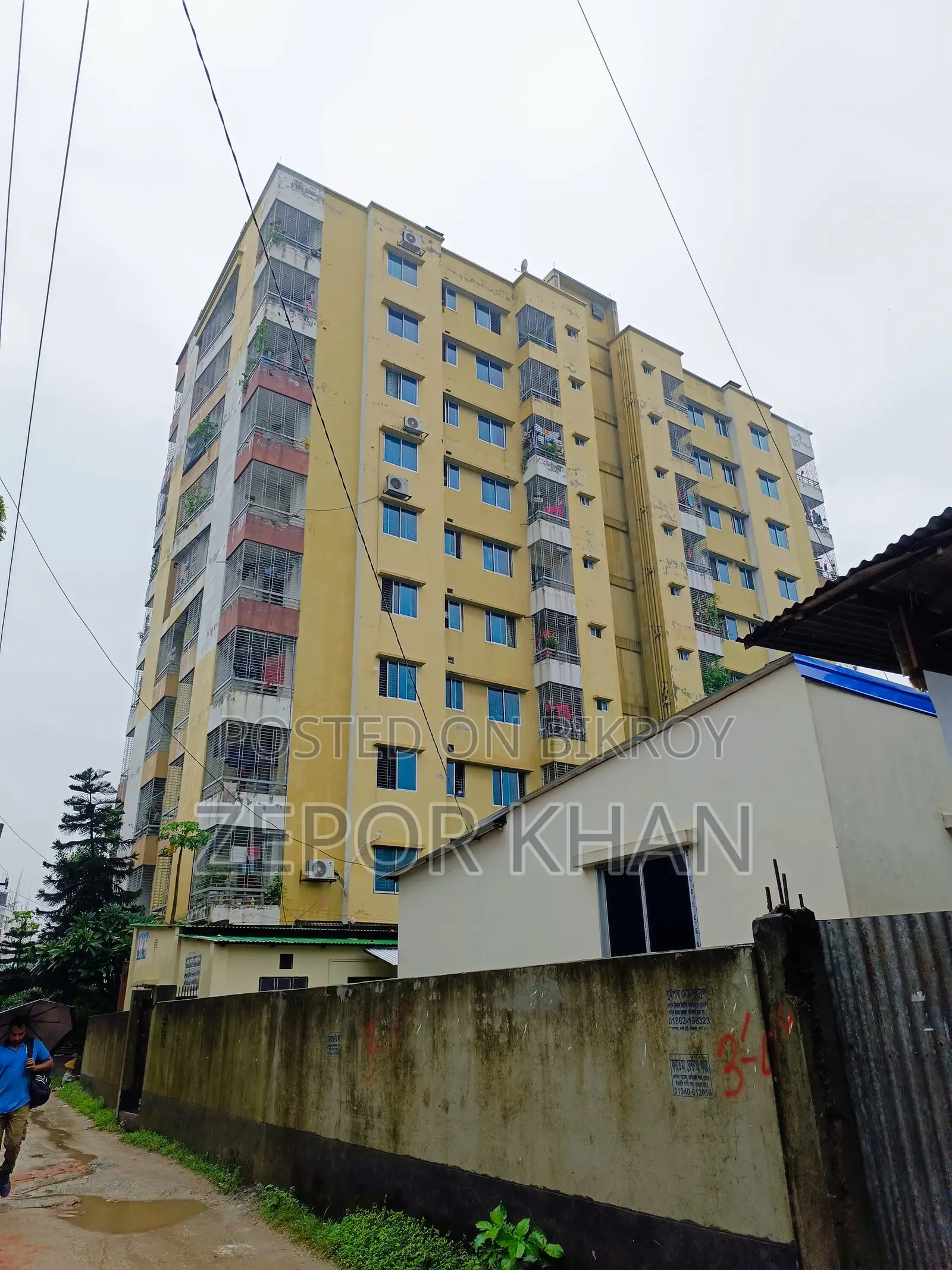Furnished 4bdrm Apartment in  ঠিকানা:, Uttara for Sale
