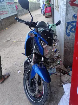 Honda CB 2017 Blue