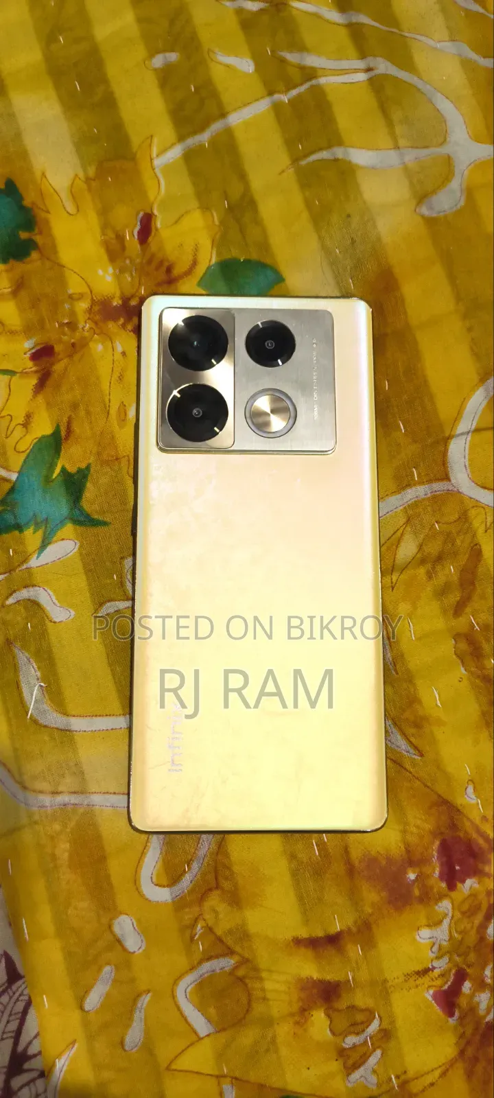 Infinix Note 40 Pro 256 GB Gold