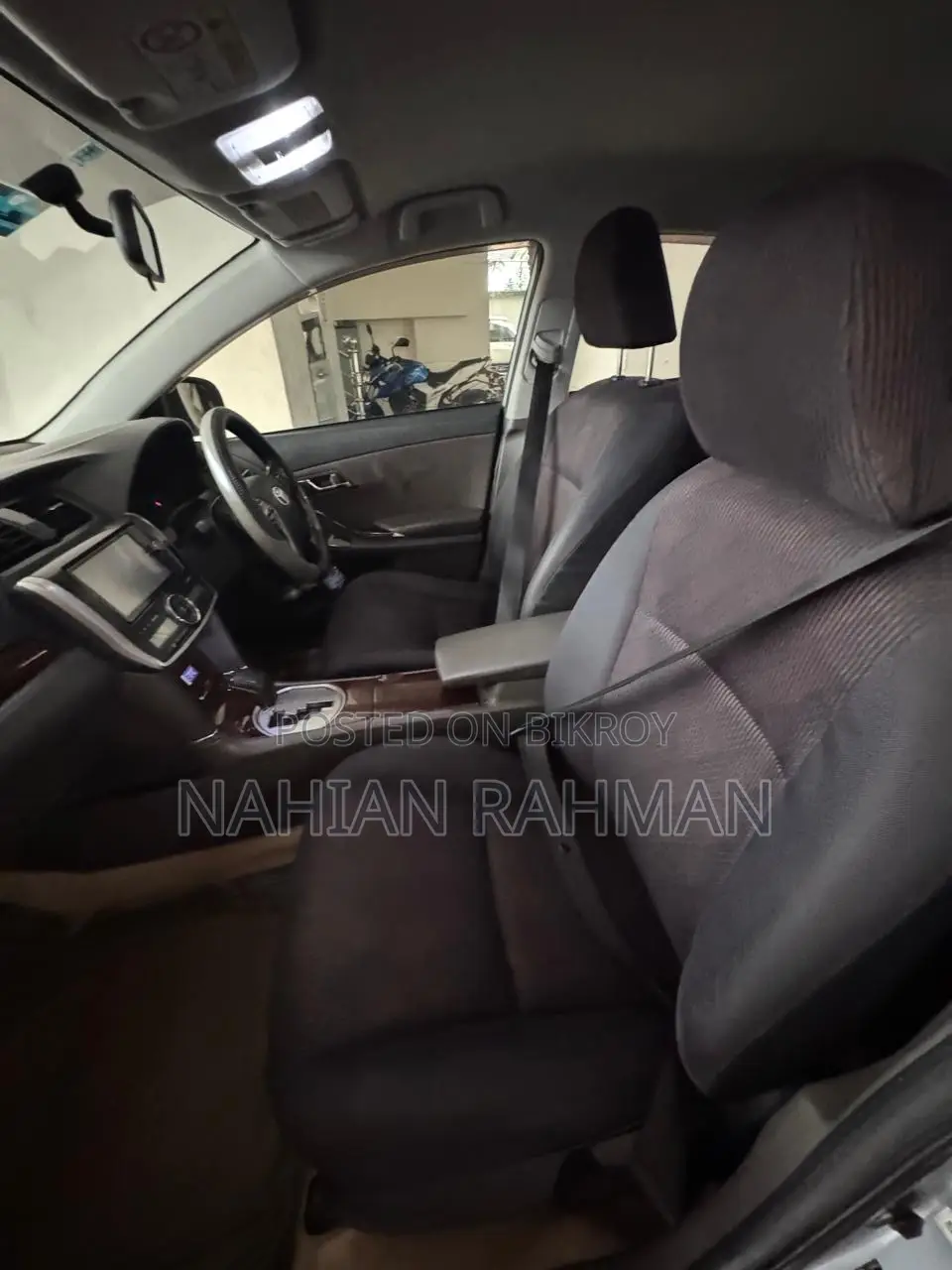 Toyota Premio 2014 Blue