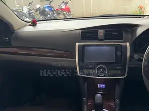 Toyota Premio 2014 Blue
