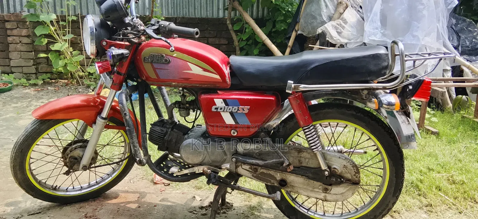 Hero 2012 Red