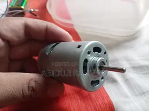 আরডুইনো + অন্যান্য পার্টস।
