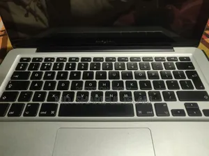 Laptop Apple MacBook 2012 8GB Intel Core i5 SSD 128GB