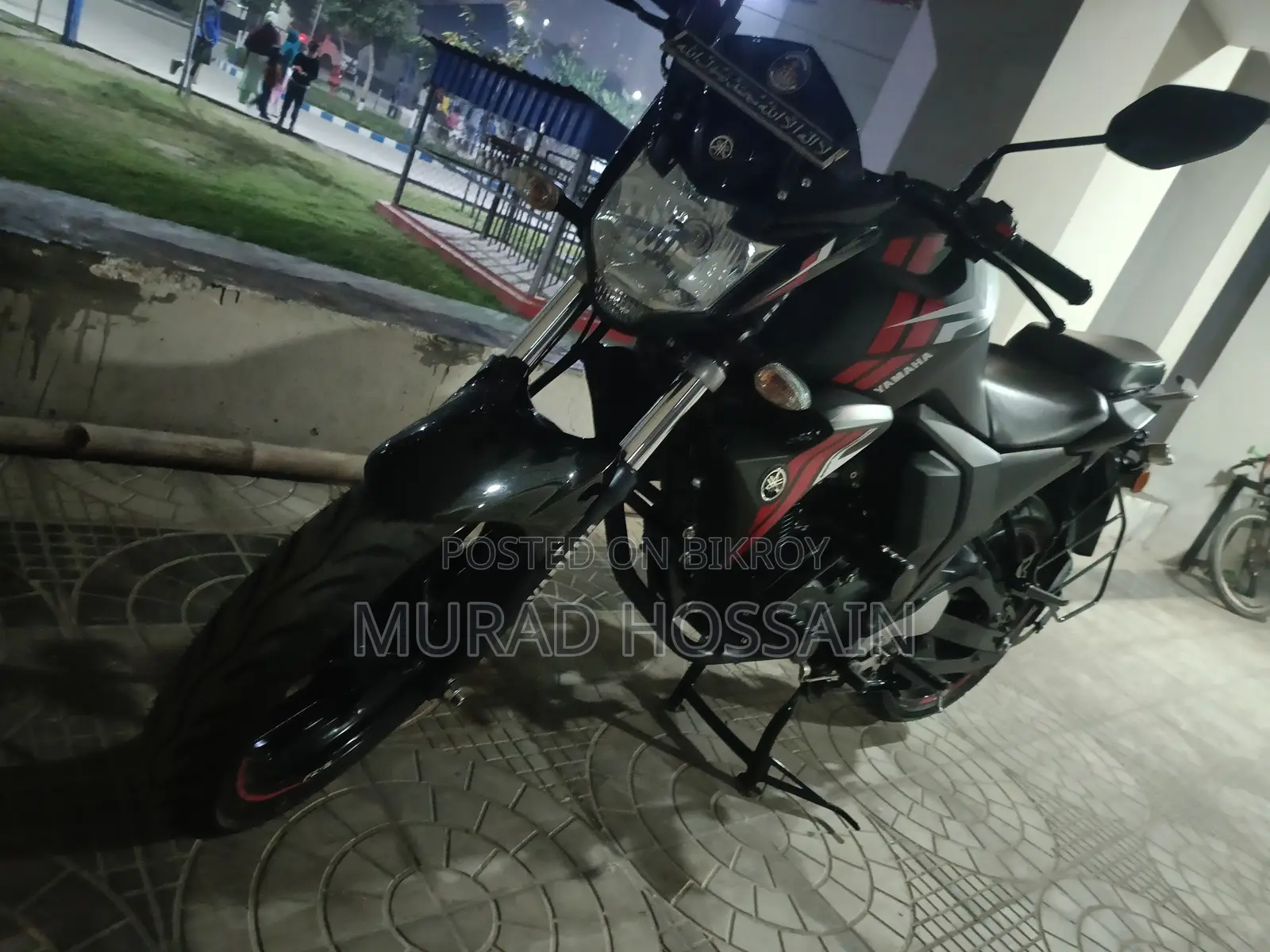 ইয়ামাহা এফজেড ২০২৫ গ্রে