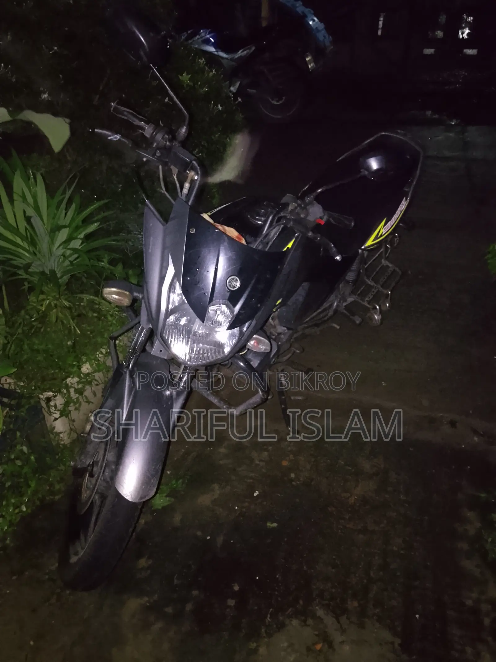 Yamaha 2017 Black
