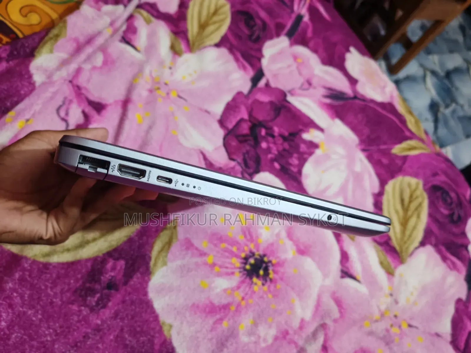 New Laptop HP 250 G8 8GB Intel Core I3 SSD 512GB