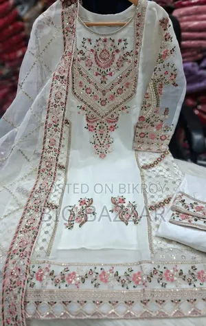 Sada Bahar Three Piece