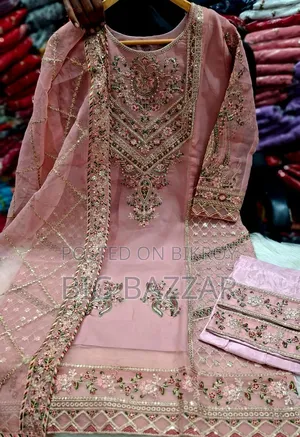 Sada Bahar Three Piece