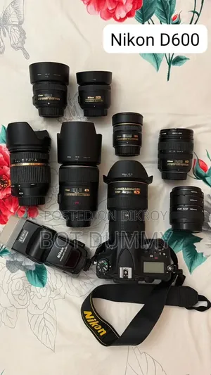 Nikon D600 With Lens and Other Accessories