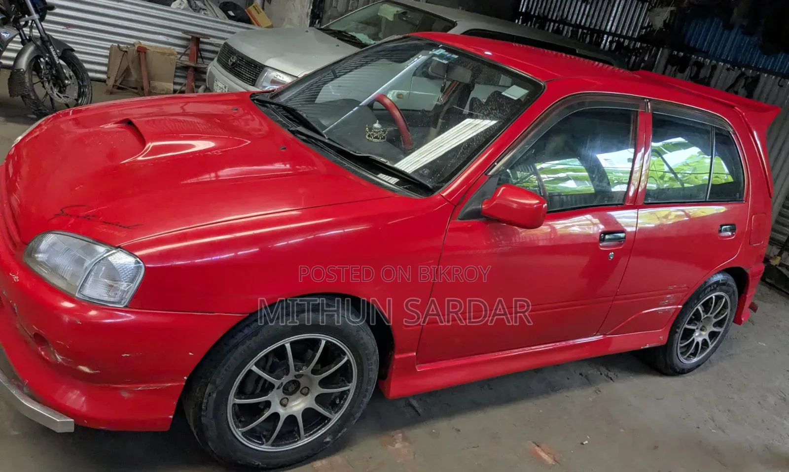 Toyota Starlet 1999 Red