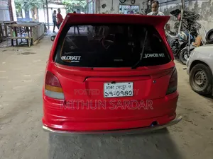 Toyota Starlet 1999 Red