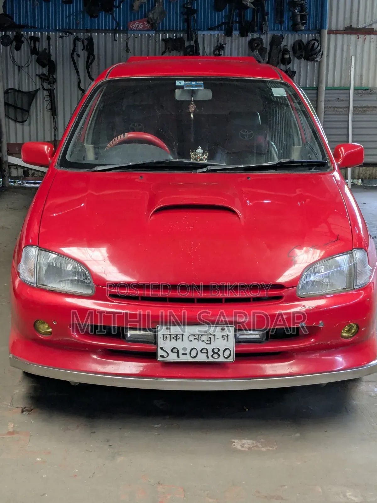 Toyota Starlet 1999 Red