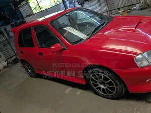 Toyota Starlet 1999 Red