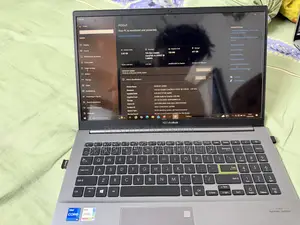 Laptop Asus Vivobook 15 8GB Intel Core i5 SSD 512GB