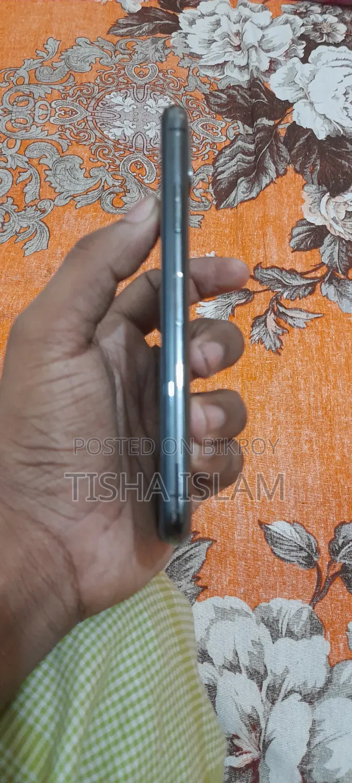 Apple iPhone X 64 GB Black
