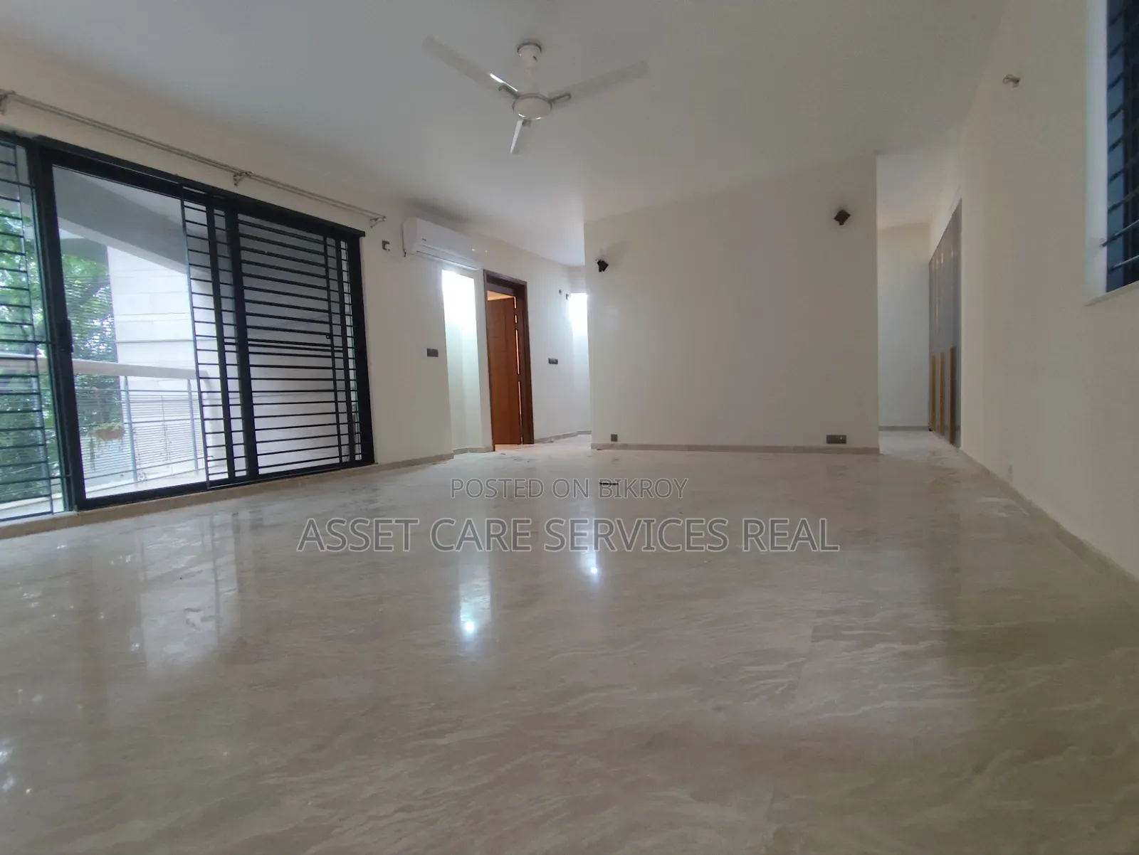 শান্তা, গুলশানে ৪ বেডরুমের অ্যাপার্টমেন্ট ভাড়ার জন্য