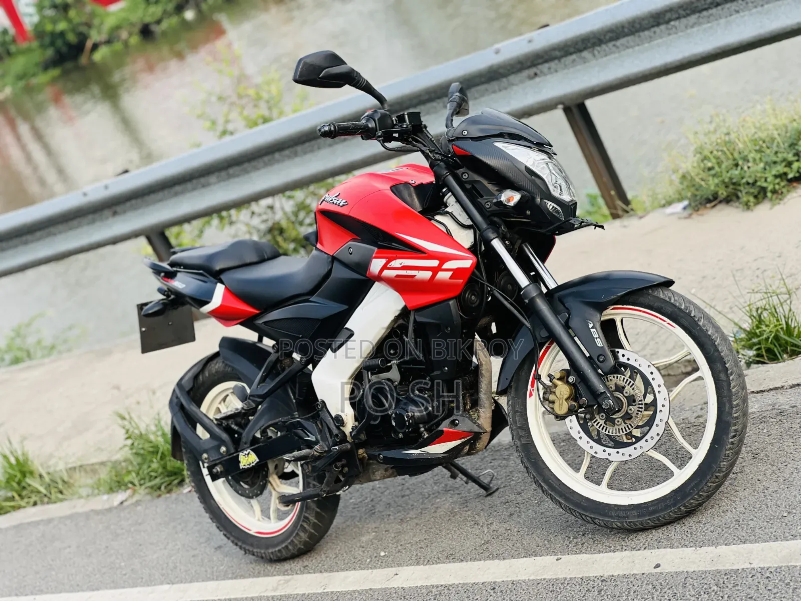 Bajaj Pulsar NS 160 2021 Black