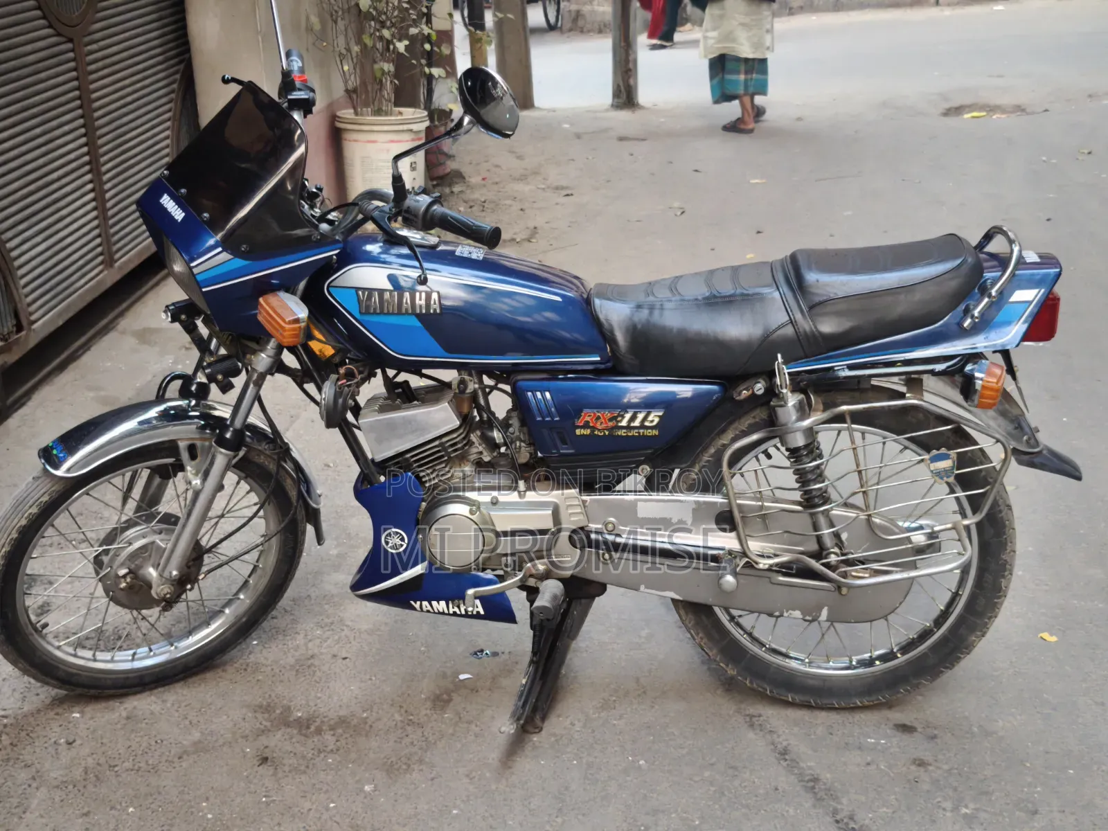 Yamaha 1997 Blue