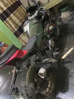 CFMoto 300SR 2025 Black
