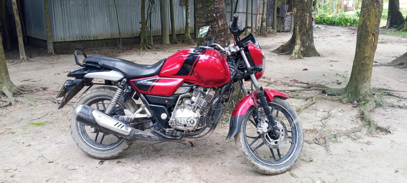 Bajaj V15 2018 Red
