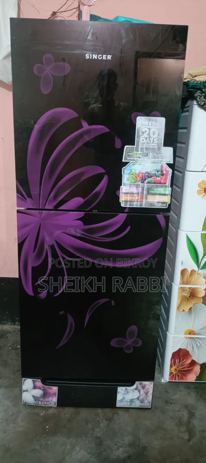 Singer Fridge
