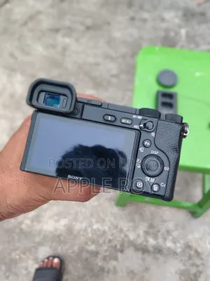 সনি এ৬৪০০ শুধু বডি