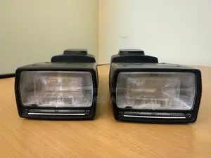 2 X Yongnuo Speedlite YN568EX (Nikon Mount)