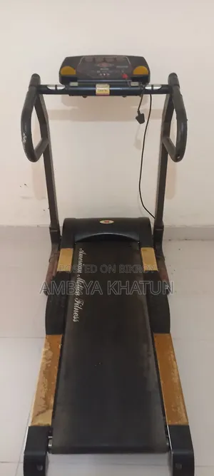 Motorized Treadmill. Made in Taiwan. 1.83 HP Continuous.