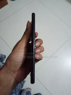 Samsung Galaxy A30 64 GB Black