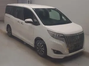 টয়োটা এসকোয়ার ২০২১ পার্ল
