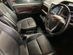 টয়োটা এসকোয়ার ২০২১ পার্ল