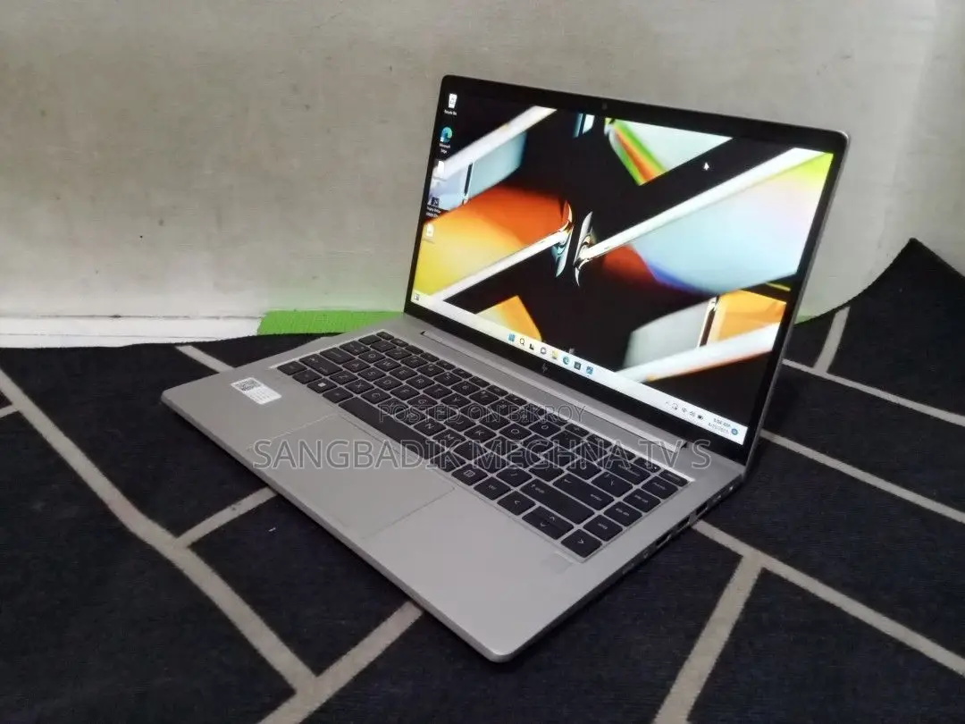 Laptop HP 4GB Intel SSD 500GB