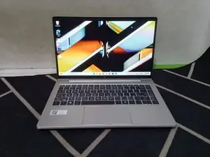 Laptop HP 4GB Intel SSD 500GB