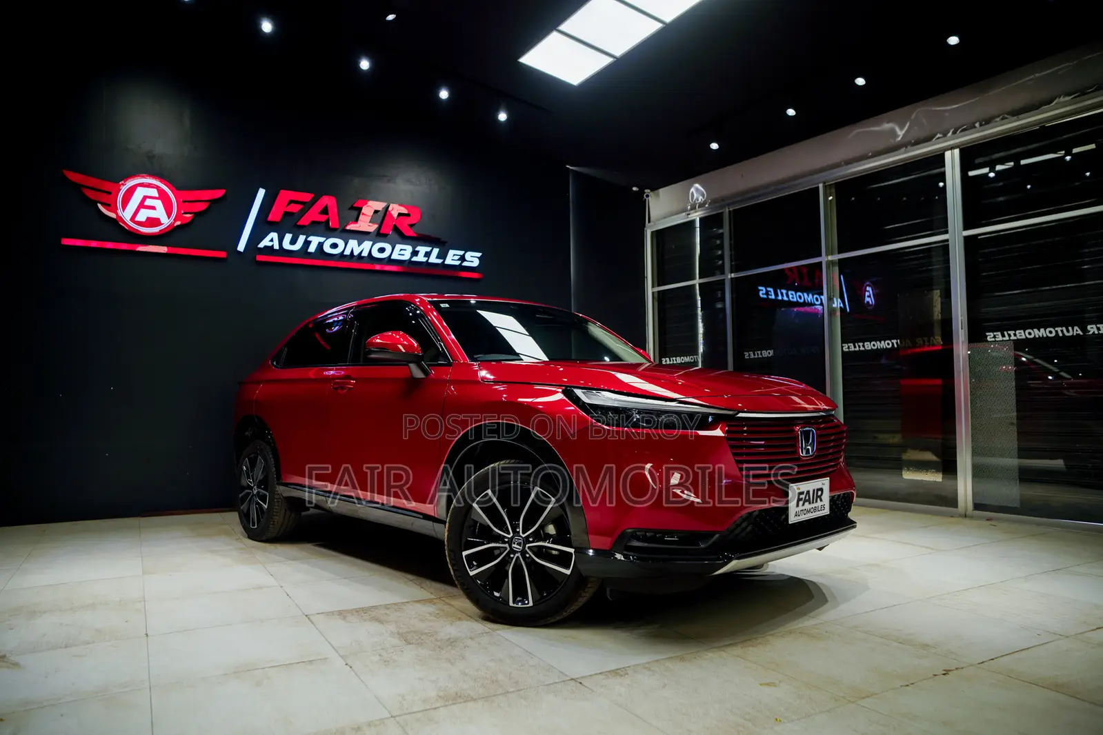 Honda Vezel 1.5 Hybrid 2WD 2021 Red