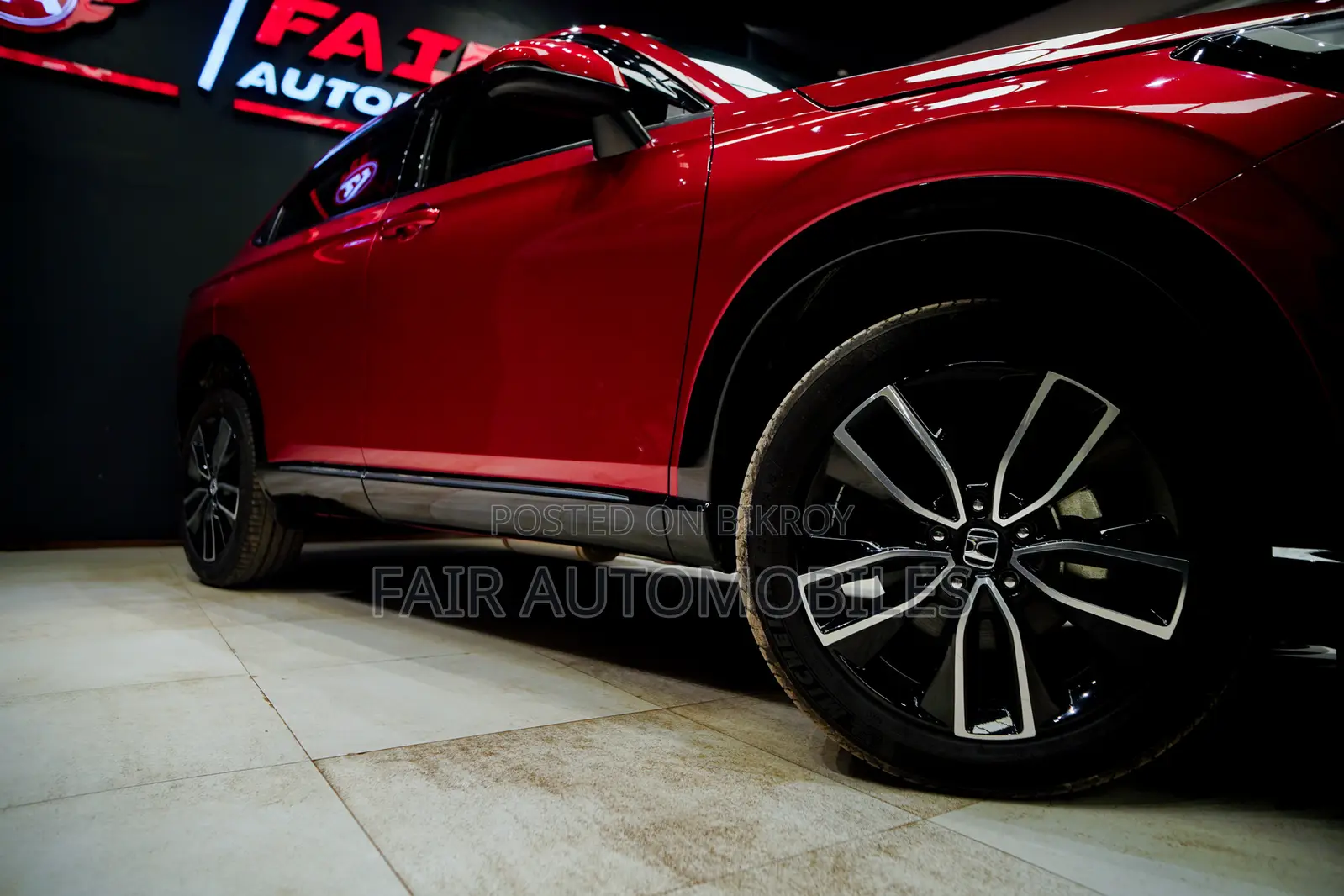 Honda Vezel 1.5 Hybrid 2WD 2021 Red