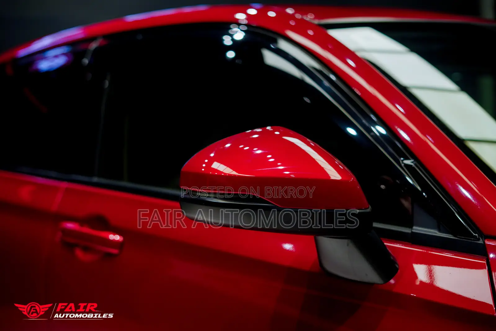 Honda Vezel 1.5 Hybrid 2WD 2021 Red