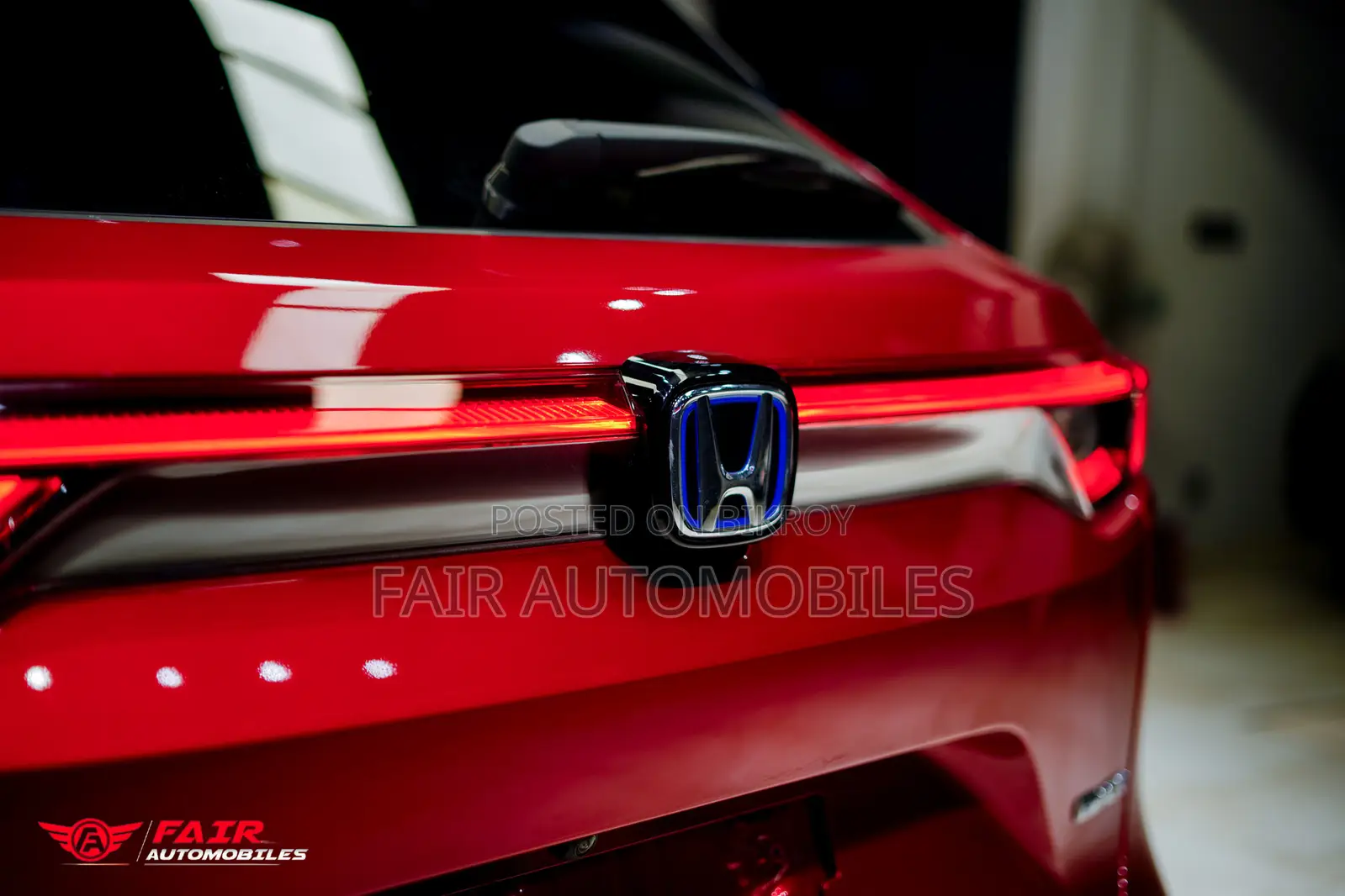 Honda Vezel 1.5 Hybrid 2WD 2021 Red