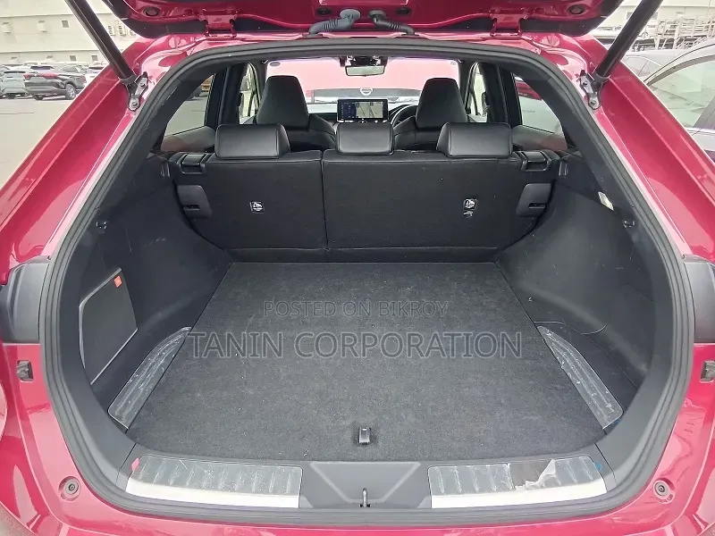 Toyota Harrier 2021 Red