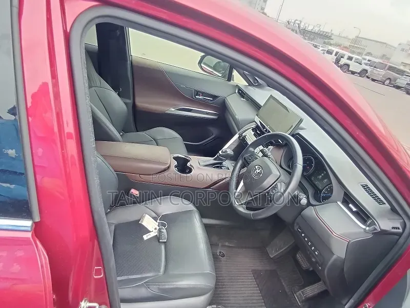 Toyota Harrier 2021 Red