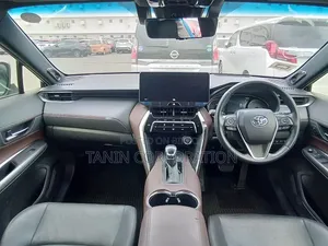 Toyota Harrier 2021 Red
