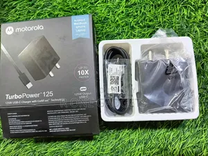 Motorola 125W GaN Charger