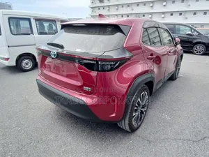 Toyota Yaris Cross 2022 Red