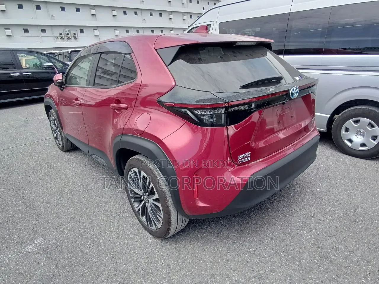 Toyota Yaris Cross 2022 Red