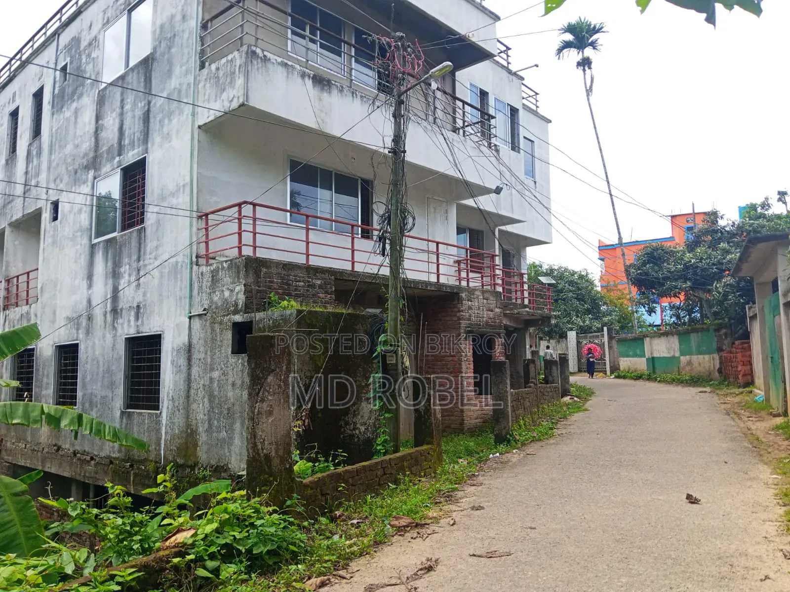 18 Shotok Land with house for Sale, Bari Sarkar