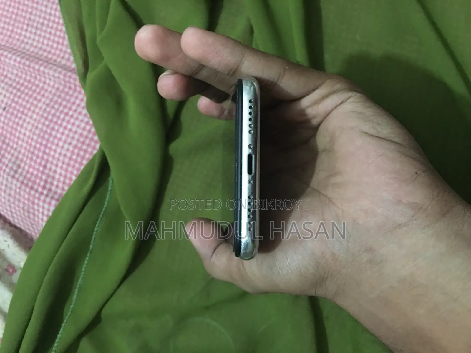 Apple iPhone X 64 GB White