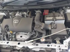 Toyota Axio 2021 Silver