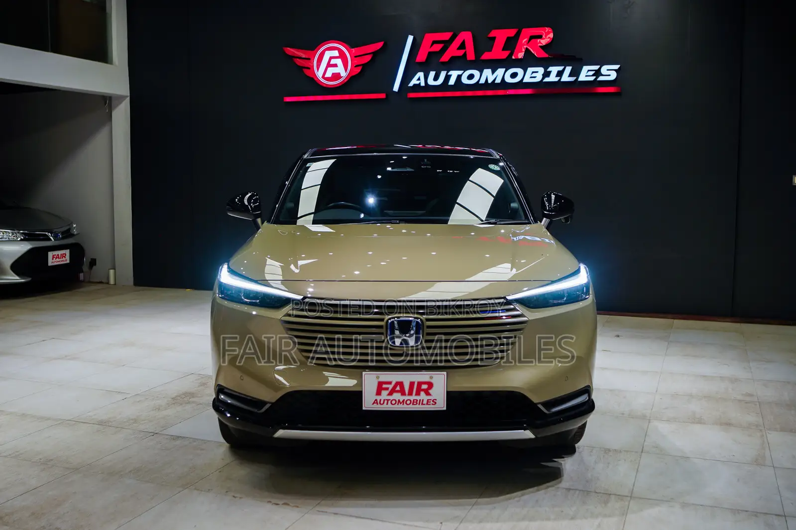 Honda Vezel 2022 Beige