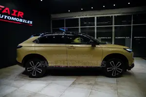 Honda Vezel 2022 Beige